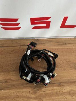 Проводка парктроників переднього бампера Tesla Model 3 18-2067958-00-B 2067958-00-B фото