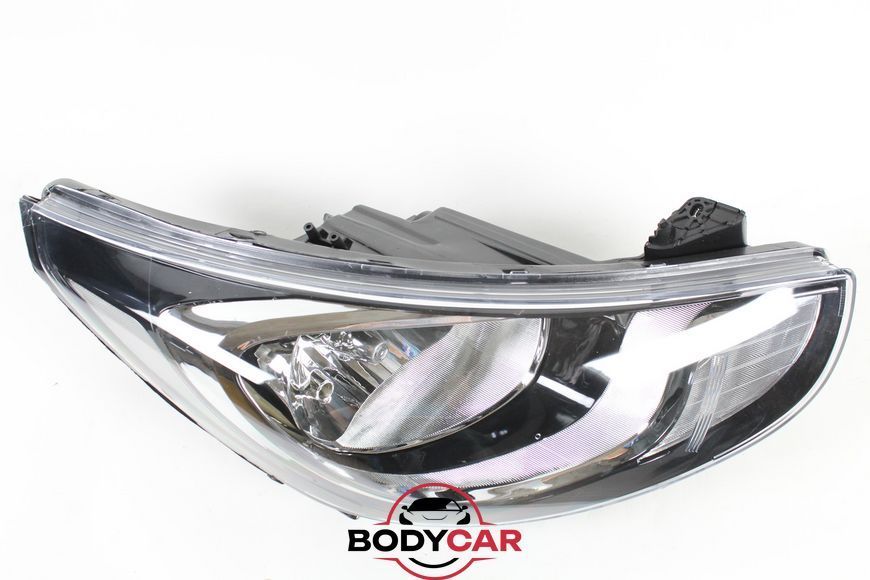Фара передня права ліва Hyundai Accent 2011- 92101-1R010 фото