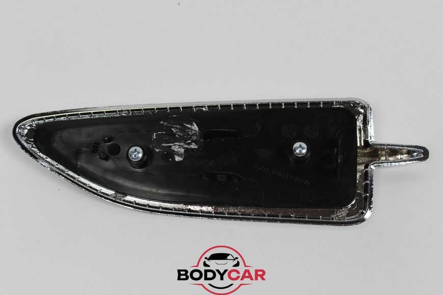 Молдинг накладка крила Ford Escape Kuga 2013 2014 2015 2016 CJ5Z-16228-AA фото
