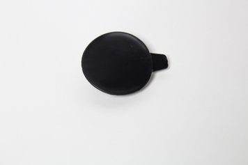 Заглушка буксир гака перед бампера Tesla Model Y 20-1493746-00-A 1493746-00-A фото