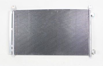 Радіатор кондиціонера Nissan Rogue 2014 2015 2016 2017 2018 2019 1507735876 фото